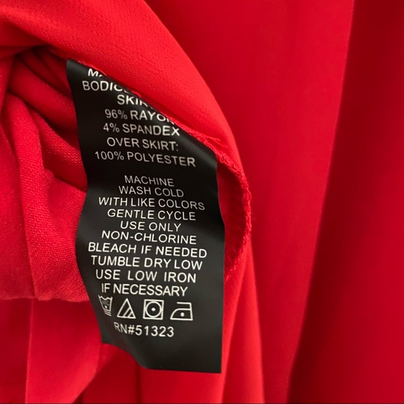 Red sheer formal mini slip with maxi dress over two slide slits Vince Camuto XS - Picture 6 of 7